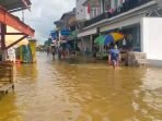 KATINGAN BANJIR WARGA UNTUK KALTENG POS