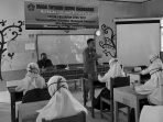SEKOLAH