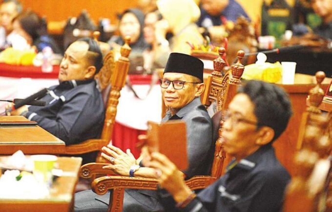 DPRD Kota Palangka Raya, Syaufwan Hadi MENGIKUTI: Wakil Ketua II Komisi I DPRD Kota Palangka Raya, Syaufwan Hadi saat mengikuti agenda rapat paripurna, di Gedung DPRD Kota Palangka Raya, belum lama ini.