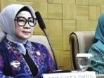 DPRD BATARA MENGHADIRI: Ketua Komisi I DPRD Barito Utara, Hj Nety Herawati, saat menghadiri kegiatan di Muara Teweh, belum lama ini.