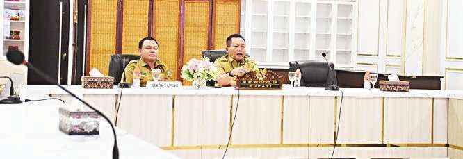 H MUHAMMAD WIYATNO BUPATI KAPUAS