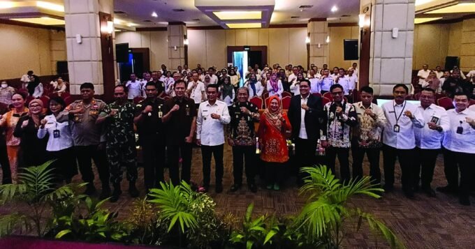 PERKUAT SINERGI: Wakil Wali Kota Palangka Raya, Achmad Zaini membuka Musrenbang RPJMD Tahun 2025-2029, di Ballroom Luwansa Hotel, Rabu (4/6).