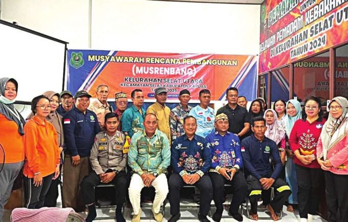 MUSRENBANG: Anggota DPRD Kabupaten Kapuas, H Saferaniansyah hadiri Musyawarah Rencana Pembangunan (Musrenbang) di Kelurahan Selat Utara, beberapa waktu lalu.