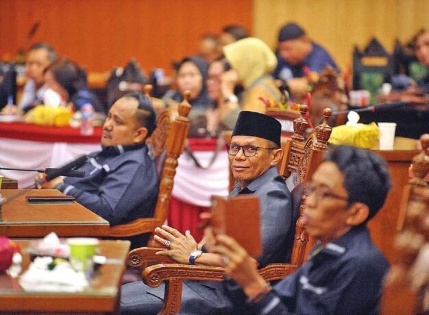 DPRD Palangka Raya AKTIF: Anggota DPRD Kota Palangka Raya, Syaufwan Hadi saat menghadiri rapat paripurna, belum lama ini.