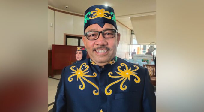 H Fahmi Fauzi H Fahmi Fauzi