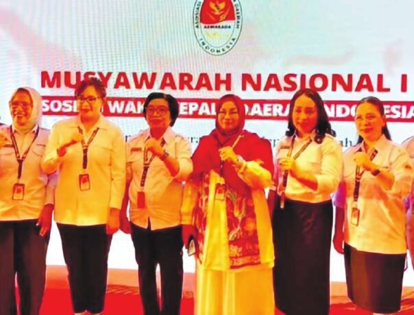 HADIRI: Wabup Kotim, Irawati saat mengikuti Musnas Aswakada di Yogyakarta, Kamis (3/7).