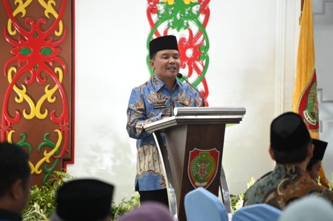 Gubernur Kalteng H. Agustiar Sabran