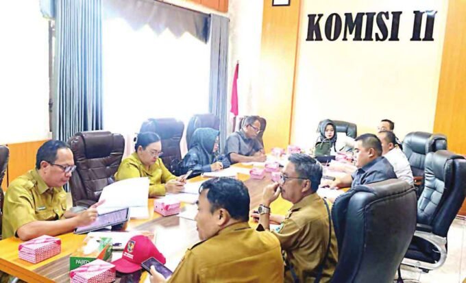 rapat komisi