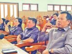 DPRD GUMAS HADIRI: Anggota DPRD Gunung Mas, Doni Saputra menghadiri rapat di gedung dewan setempat, Senin (25/8).