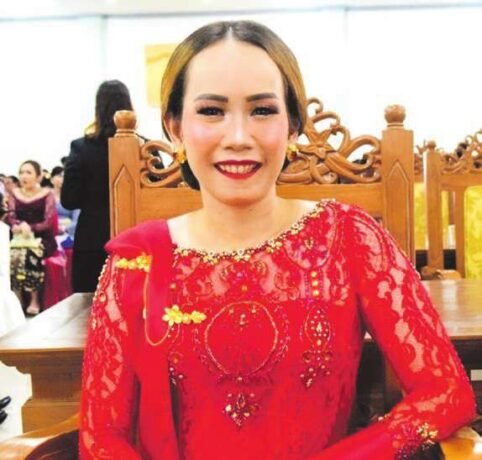 Nomi Aprilia Wakil Ketua I DPRD Gunung Mas