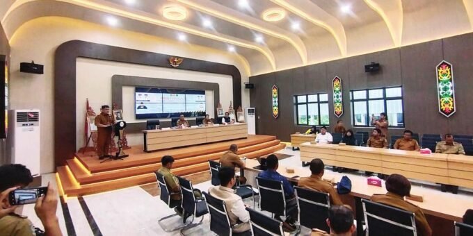 PELATIHAN: Selurun Peserta sertifikasi tampak mengikuti kegiatan yang diadakan PUPR Barsel.