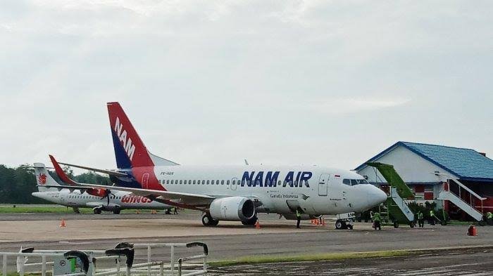 BANDARA : Salah satu pesawat yang sering mendarat di Bandara H Asan Sampit, ini terlihat beberapa waktu lalu.