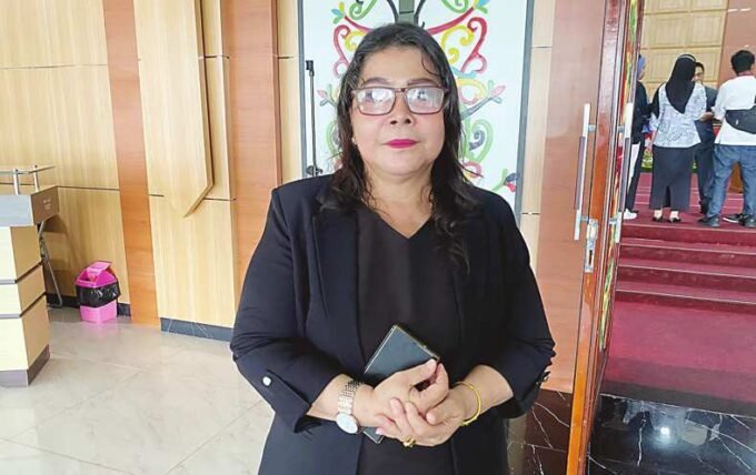 Nenie Adriati Lambung Nenie Adriati Lambung