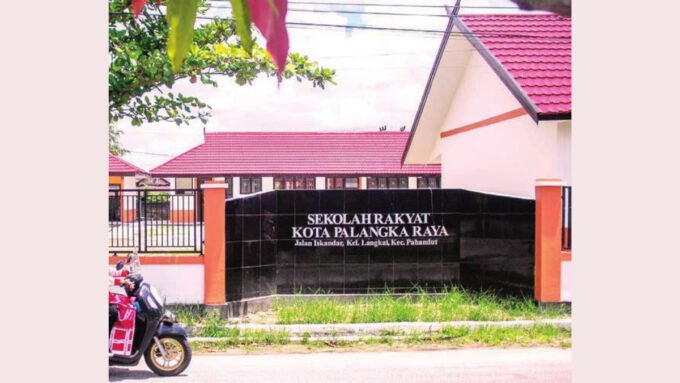 PALANGKA RAYA SIAP BEROPERASI: Bangunan baru sekolah rakyat yang diperuntukkan bagi anak-anak dari keluarga kurang mampu ini berdiri megah dengan fasilitas yang memadai di Jalan Iskandar.
