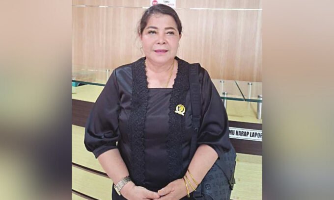 Nenie Adriati Lambung Nenie Adriati Lambung