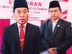 BERI KETERANGAN: Ketua DPRD Murung Raya, Rumiadi usai mengikuti upacara dan syukuran peringatan Hari Bhayangkara ke 79, Selasa (1/7).