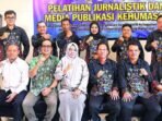 BARITO TIMUR PELATIHAN: Para ASN Diskominfops saat mengikuti pelatihan jurnalistik dan kehumasan di Banjarbaru, belum lama ini.