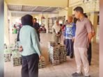 DPRD KALTENG TINJAU: Wakil Ketua II DPRD Kalteng, Muhammad Ansyari melakukan pemantauan langsung kegiatan MBG di SMAN 1 dan SMKN 3 Buntok, akhir pekan kemarin.