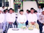PALANGKA RAYA HARI SANTRI: Wali Kota Palangka Raya, Fairid Naparin memimpin jalannya upacara peringatan hari santri, di halaman Kantor Wali Kota Palangka Raya, Rabu (22/10).