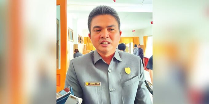 Binartha Ketua DPRD Gumas Binartha Ketua DPRD Gumas