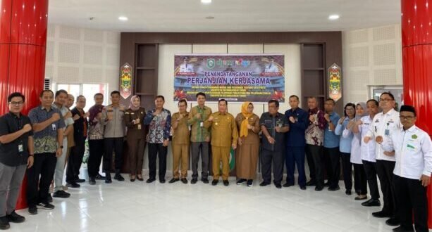 HADIRI: Bupati Kotim Halikinnor menghadiri acara penandatanganan perjanjian kerja sama, Selasa (7/10).