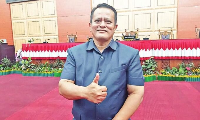 DPRD Palangka Raya Hatir Sata Tarigan