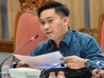 Ketua Komisi I DPRD Kotim, Angga Aditya Nugraha, saat memimpin rapat RAPBD belum ada ini.