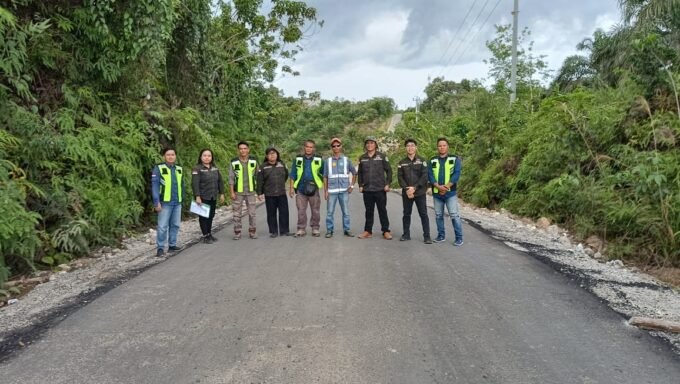 15122025-PEMKAB-KATINGAN-FOTO MONITORING: Salah satu titik yang dikerjakan oleh Dinas Pekerjaan Umum dan Penataan Ruang Kabupaten Katingan dalam proyek long segment tahun 2025.