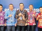 bapperida BAPPERIDA : Plt Sekretaris Daerah Provinsi Kalteng Ir Leonard S Ampung MM MT yang juga menjabat Kepala Badan Perencanaan Pembangunan, Riset, dan Inovasi Daerah (BAPPERIDA) Provinsi Kalteng bersama jajaran dan pihak terkait ketika menghadiri Rapat Koordinasi Nasional (Rakornas) Keuangan Daerah Tahun 2026 di Provinsi Maluku Utara, Kamis (29/1).