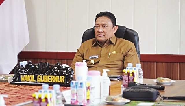 pemprov kalteng H. Edy Pratowo