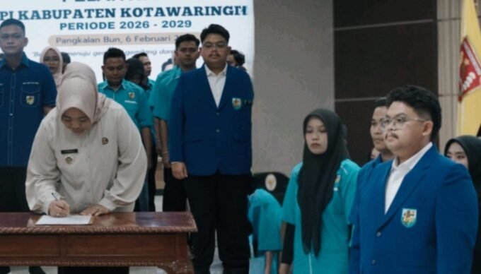 7985ceff-cdaf-407f-af79-6c5304a43d1e