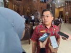 DIWAWANCARAI: Ketua DPRD Kotim, Rimbun saat diwawancarai awak media, belum lama ini.