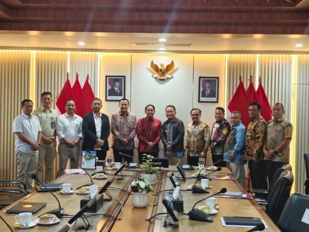 Gubernur Tegaskan Arah Pengelolaan Hutan Berbasis Kesejahteraan dan Kelestarian