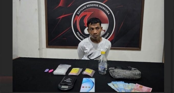 71247766-44e4-4915-afd7-c82fb3745992