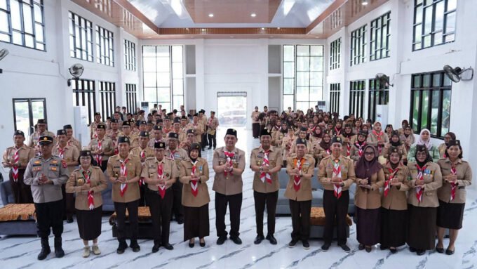 Bupati Batara, Shalahuddin bersama jajaran bersama pada pembukaan Musyawarah Cabang (Muscab) X Gerakan Pramuka Kabupaten Batara, Jumat (7/3).