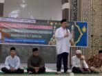 Bupati Lamandau Rizky Aditya Putra saat menghadiri kegiatan Safari Ramadan 1447 H di Desa Mekar Mulya, Kecamatan Sematu Jaya, belum lama ini.
