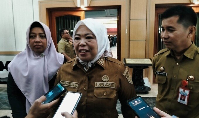 3b727b77-3da8-4370-a235-08ec063a46a3