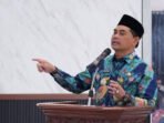 Bupati Barito Utara H Shalahuddin ST MT saat menyampaikan sambutan pada kegiatan Musrembang RKPD 2027 di Gedung Pertemuan, Balai Antang belum lama ini.