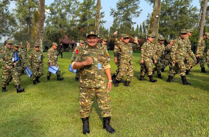 Ketua DPRD Kapuas Ardiansah saat mengukuti reatred nasional di Akmil Magelang pekan lalu.
