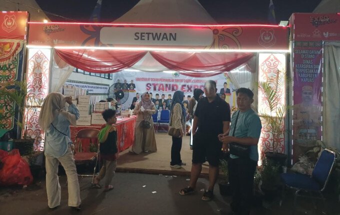 Sekretariat DPRD Kapuas turut membuka stan di Kapuas expo 2026 di Jalan Maluku, Kuala Kapuas.