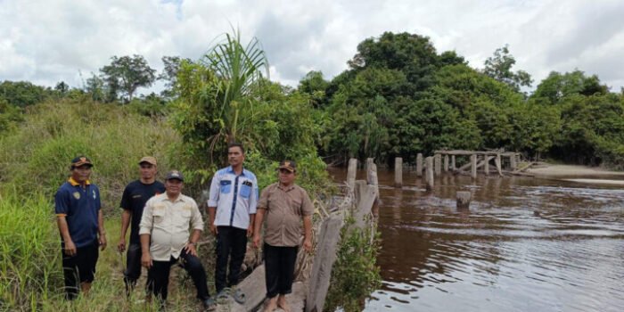 KUALA KAPUAS Jembatan Sei Hyang Desa Lawang Kamah segera dibangun. Keberadaan jembatan ini nantinya diharapkan dapat semakin memperlancar akses transportasi masyarakat.