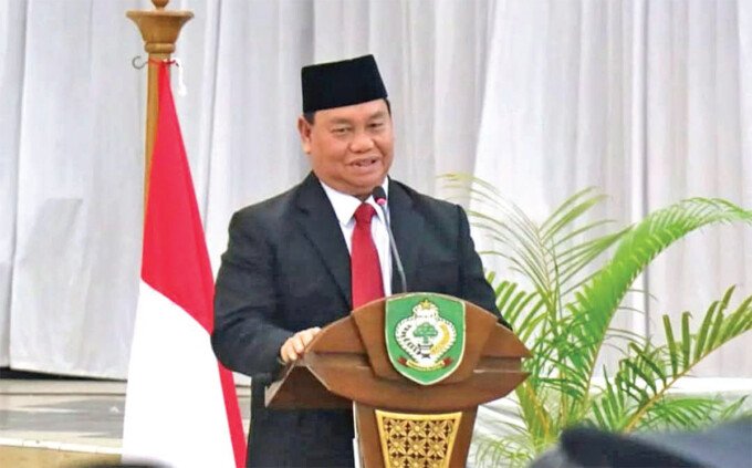 Bupati Kabupaten Kotim H Halikinnor saat menyampaikan sambutan saat pelantikan sejumlah pejabat, belum lama ini.