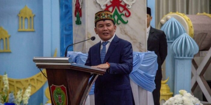 Gubernur Kalteng, Agustiar Sabran, menyampaikan sambutan saat pelantikan Penjabat Sekretaris Daerah Provinsi Kalimantan Tengah di Istana Isen Mulang, Palangka Raya, pekan lalu.