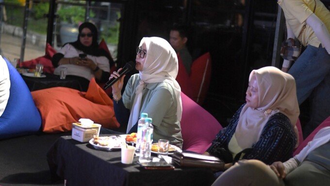 Diana Rosianti selaku Direktur Bisnis Duta TV, menilai kegiatan ini mencerminkan sinergi yang kuat antara PLN dan media dalam mendukung pembangunan daerah.