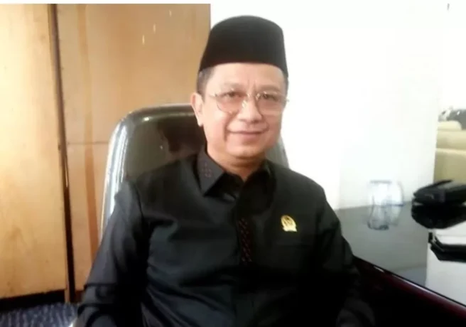 20.1 Ketua Fraksi PDI Perjuangan DPRD Barito Utara, H. Taufik Nugraha