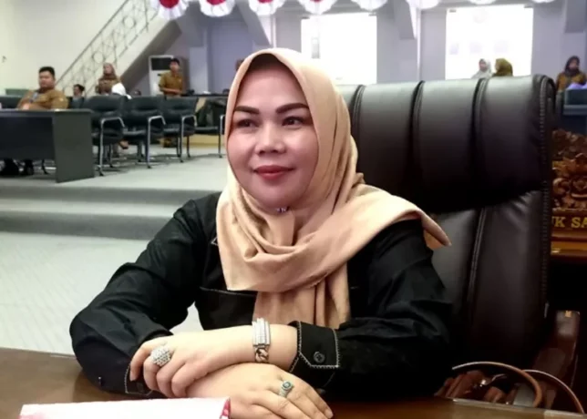 26.1 Anggota DPRD Barito Utara, Jamilah.