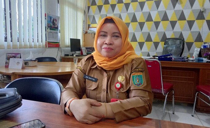 Barito Selatan Kepala DKPP Barsel, Hj Ida Safitri
