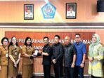 DPRD Barito Utara bersama Dinas Perkimtan Barito Utara melaksanakan kegiatan kaji tiru ke Dinas Perkimtan Denpasar, Bali dalam rangka peningkatan kualitas pembangunan perumahan dan kawasan permukiman di daerah, Selasa (28/4).