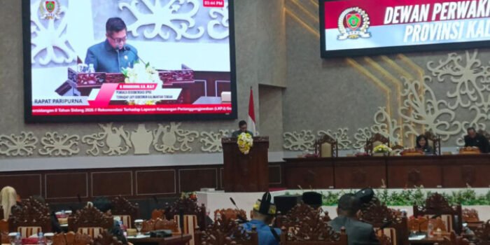 Pembacaan rekomendasi terhadap Laporan Keterangan Pertanggungjawaban Gubernur Tahun 2025, Senin (11/5).