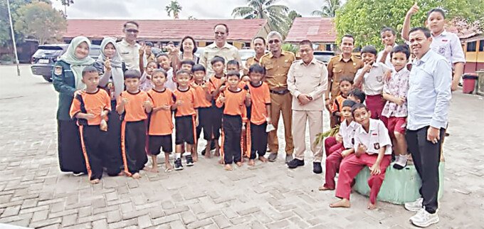 DPRD Kota Palangka Raya saat menyambangi SDN 2 Palangka meninjau sarana sekolah dan menyerap aspirasi, Senin (25/5).
